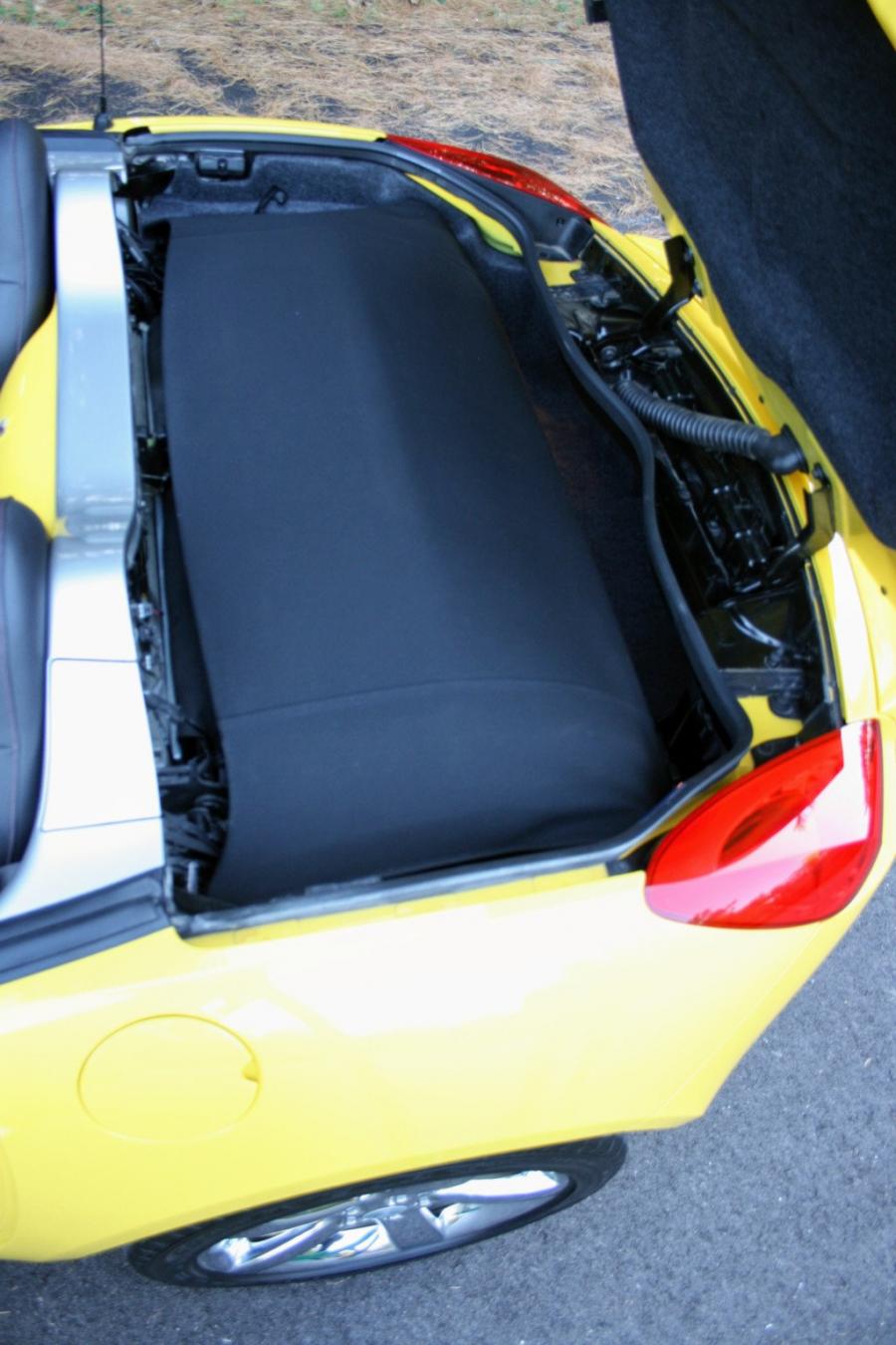Багажник Pontiac Solstice GXP 2008 года  (фото 49 из 68)
